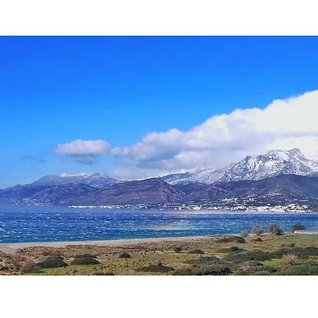 Crete Essence - Makrýgialos